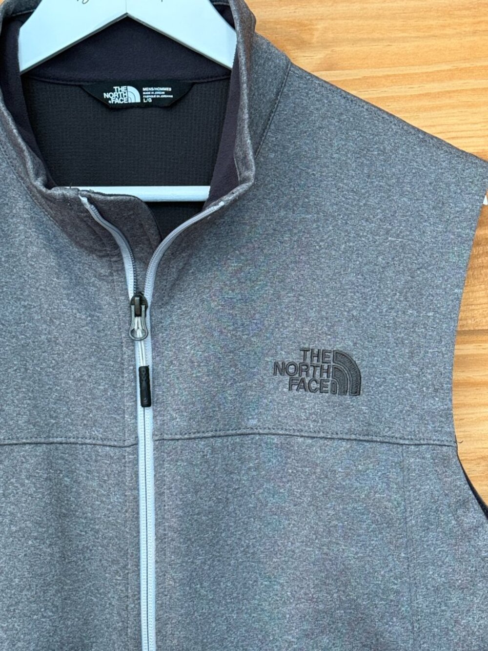 The North Face Gray Windwall Full Zip Lightweight Vest Men's size L - Picture 3 of 7